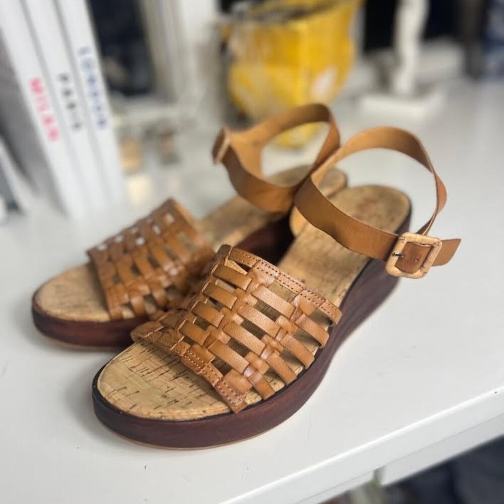 KORKS Marley Sandals in Tan - Size 9